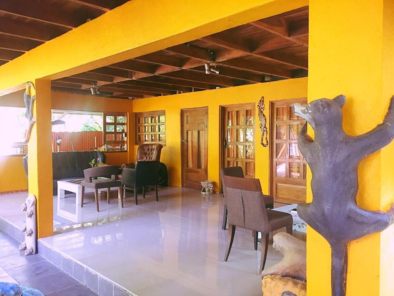 Madre Selva Hostel Puerto Viejo de Talamanca 外观 照片