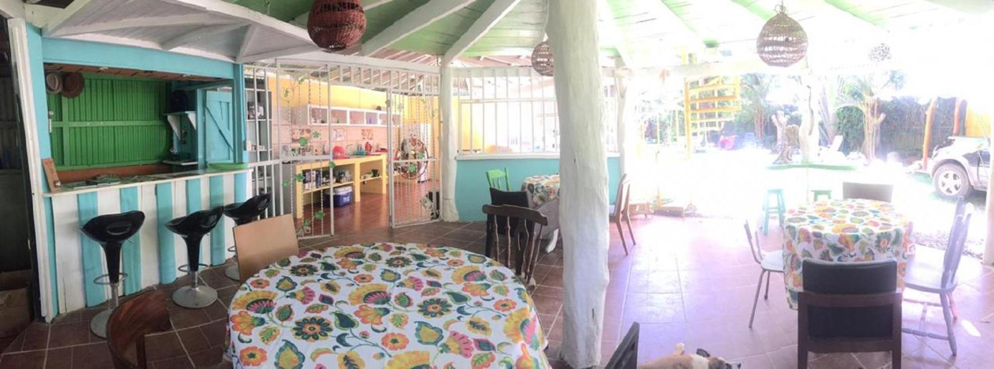 Madre Selva Hostel Puerto Viejo de Talamanca 外观 照片