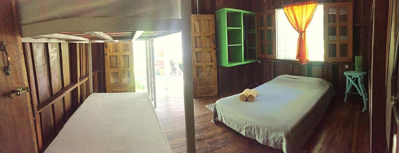 Madre Selva Hostel Puerto Viejo de Talamanca 外观 照片