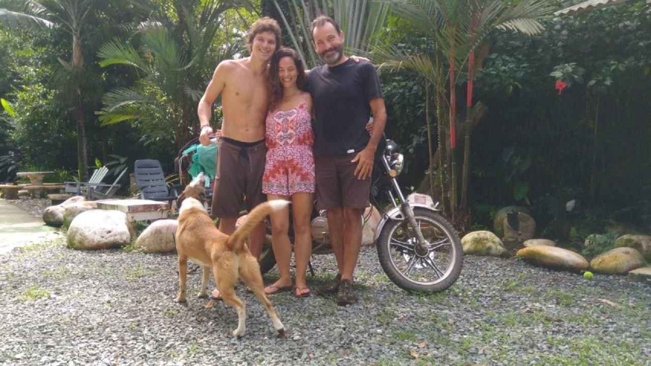 Madre Selva Hostel Puerto Viejo de Talamanca 外观 照片