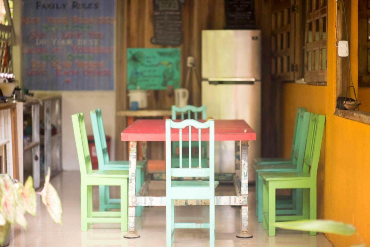 Madre Selva Hostel Puerto Viejo de Talamanca 外观 照片